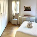 Capitan Antonin Gæstehus 4*
