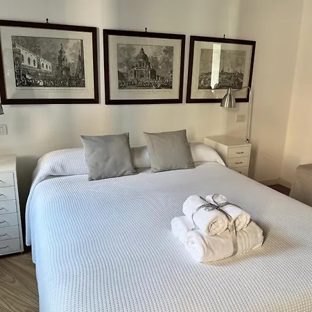 Capitan Antonin Guest house Venice
