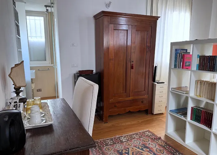 Capitan Antonin بيت ضيافة البندقية