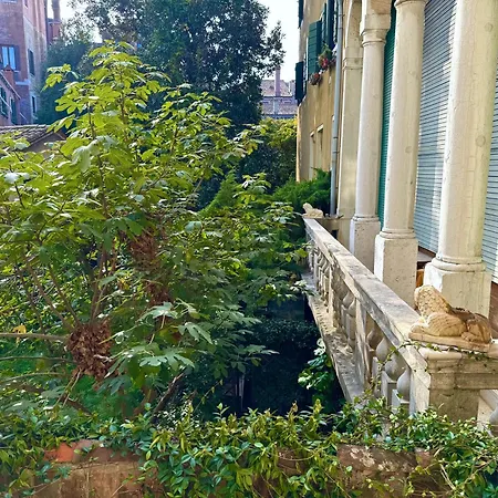 Capitan Antonin Benátky